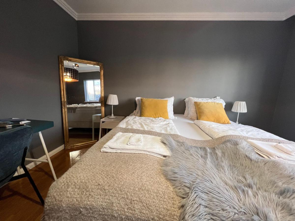 Guesthouse Akureyri Ngoại thất bức ảnh