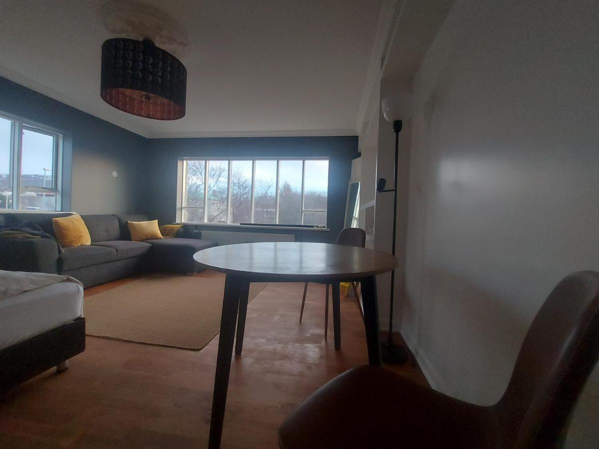 Guesthouse Akureyri Ngoại thất bức ảnh