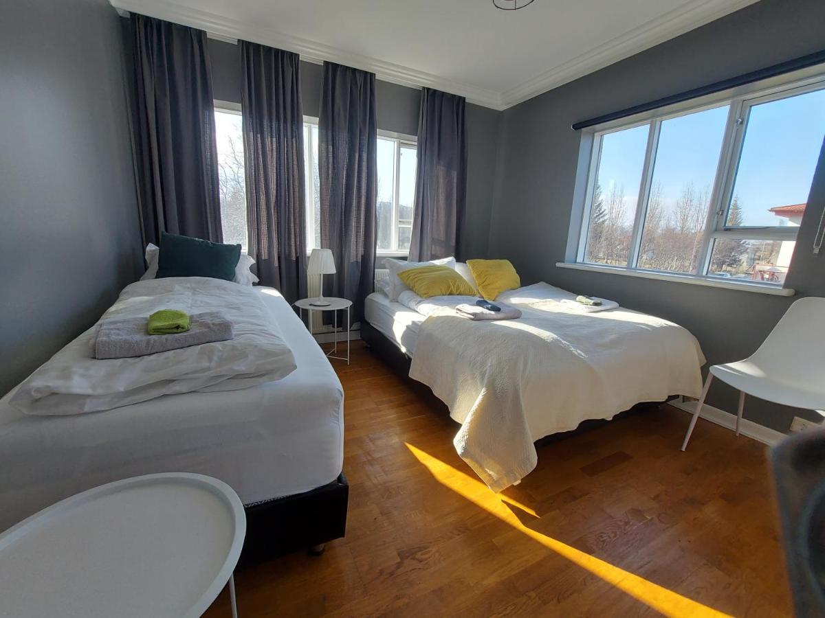 Guesthouse Akureyri Ngoại thất bức ảnh