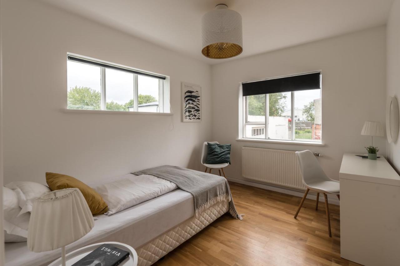 Guesthouse Akureyri Ngoại thất bức ảnh