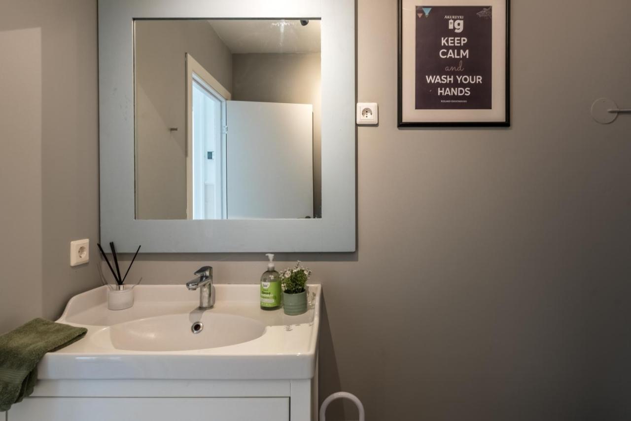 Guesthouse Akureyri Ngoại thất bức ảnh